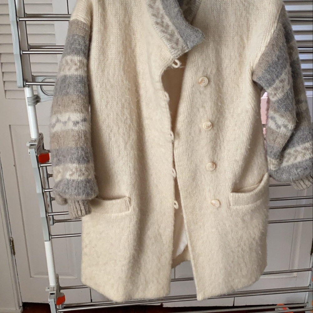 Hilda LTD Icelandic Wool Vintage Coat